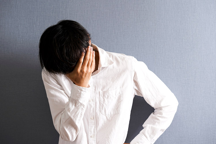 濃い毛に悩む人は多い…周りに与える印象も変化する